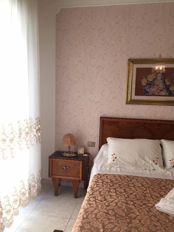 B&B Donna Porzia Trani Extérieur photo